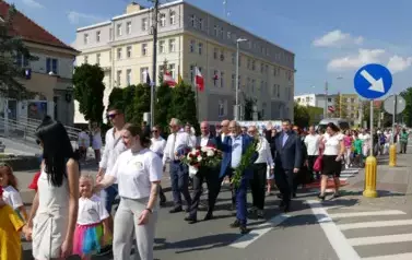 P1500537