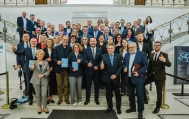 28.04.2026_WYJAZD_WARSZAWA_USTAWA_OMGGS_FOT_KONRAD_KEDZIOR-33